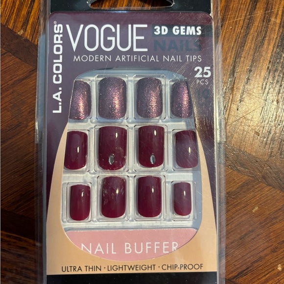 L.A. Colors Vogue 3D Gems Nail Tips - Burgundy - Picture 1 of 1